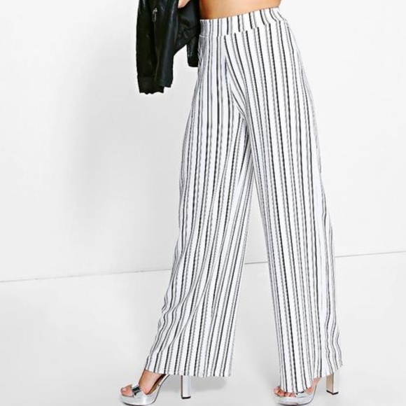 boohoo striped pants